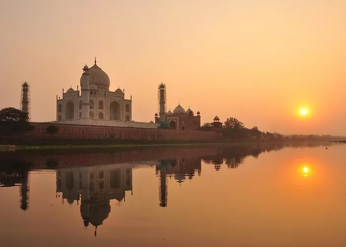 Big Brother Hostel Agra 